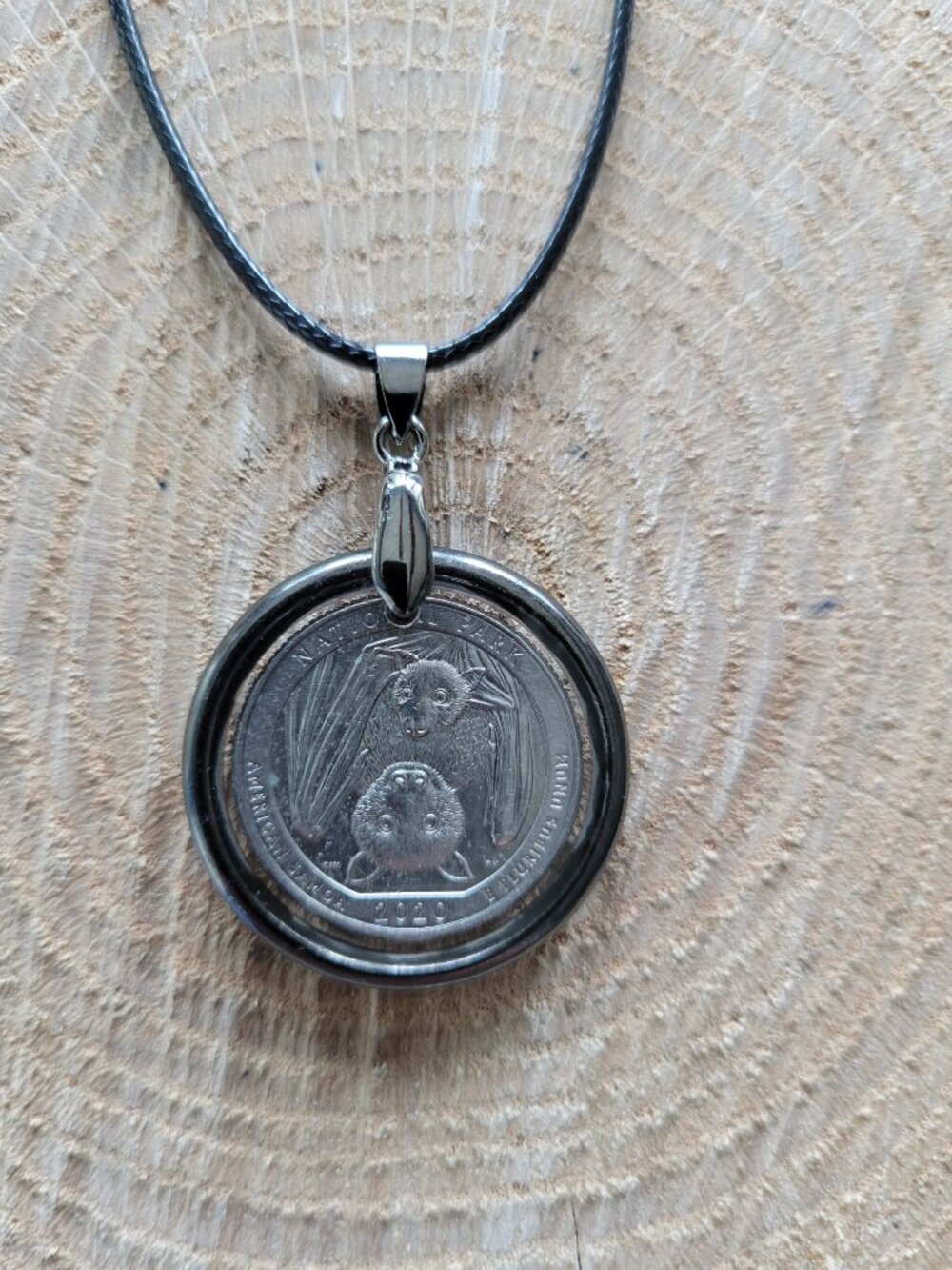 2020 National Park of America Samoa Quarter Pendant – Handcrafted Resin Jewelry - Picture 14 of 17